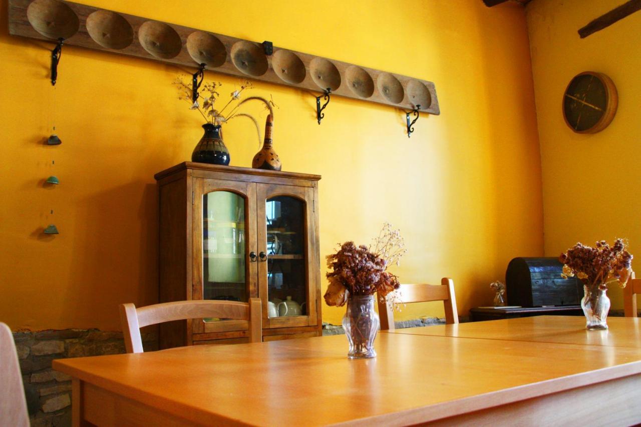 Aperanti Agrotourism Bed & Breakfast Pera Orinis ภายนอก รูปภาพ