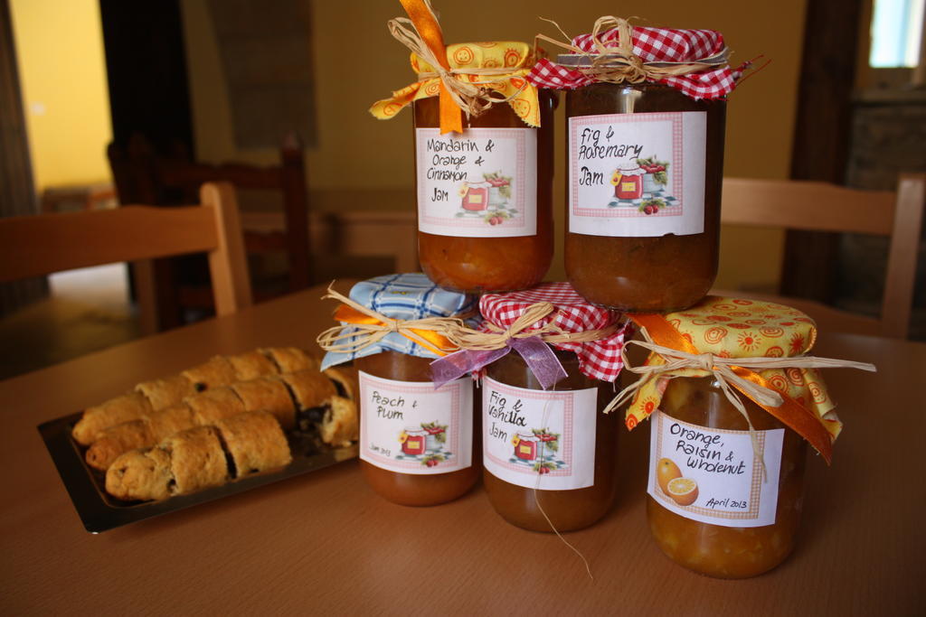 Aperanti Agrotourism Bed & Breakfast Pera Orinis ภายนอก รูปภาพ